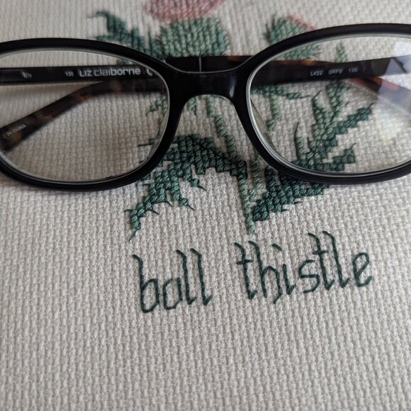 Liz Claiborne Eyeglasses L422 Frames 49 17 135 Flex Hinges and Case - Picture 7 of 10